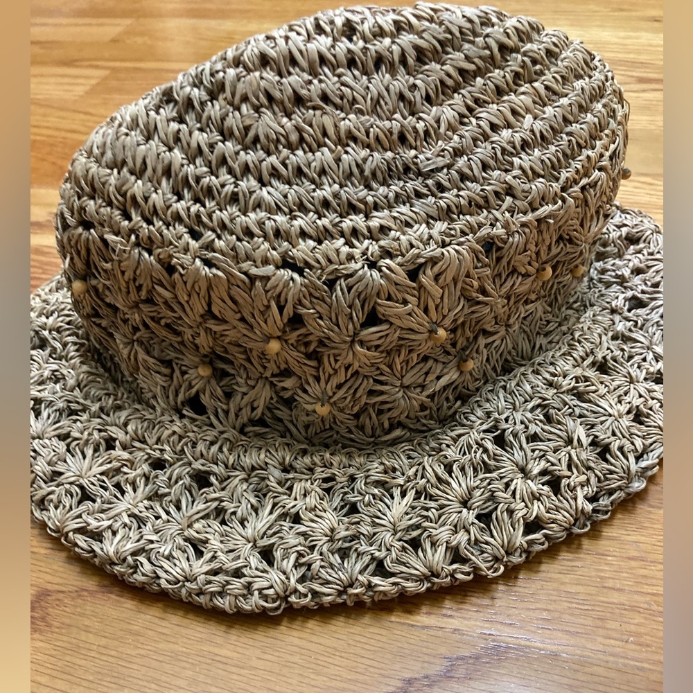 Liz Claiborne Beach Hat NWOT